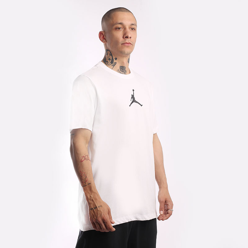 Мужская футболка Jordan Jumpman Dri-FIT Tee (CW5190-102)  - цена, описание, фото 3